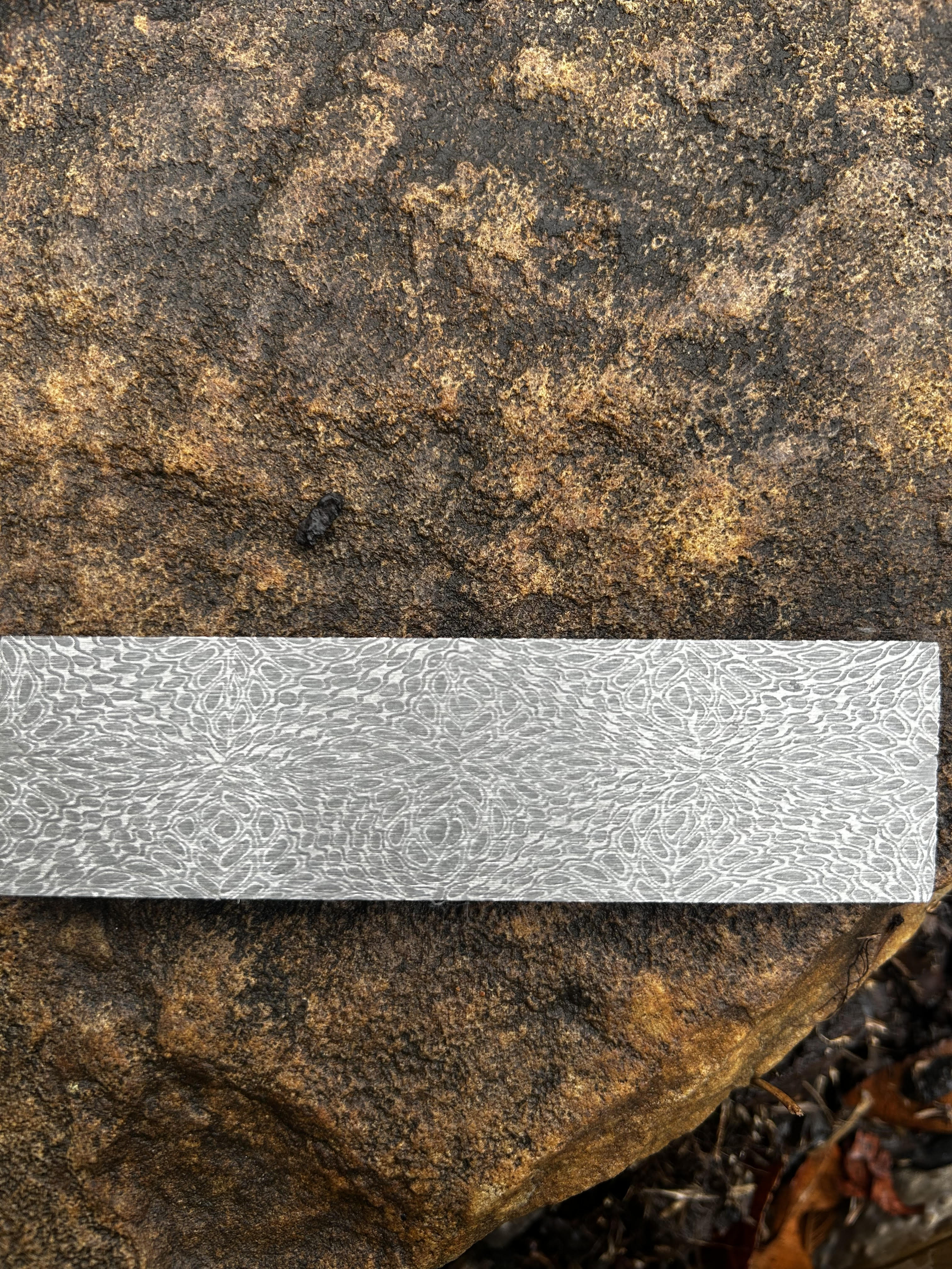 Mosaic River Rock - Nichols Damascus