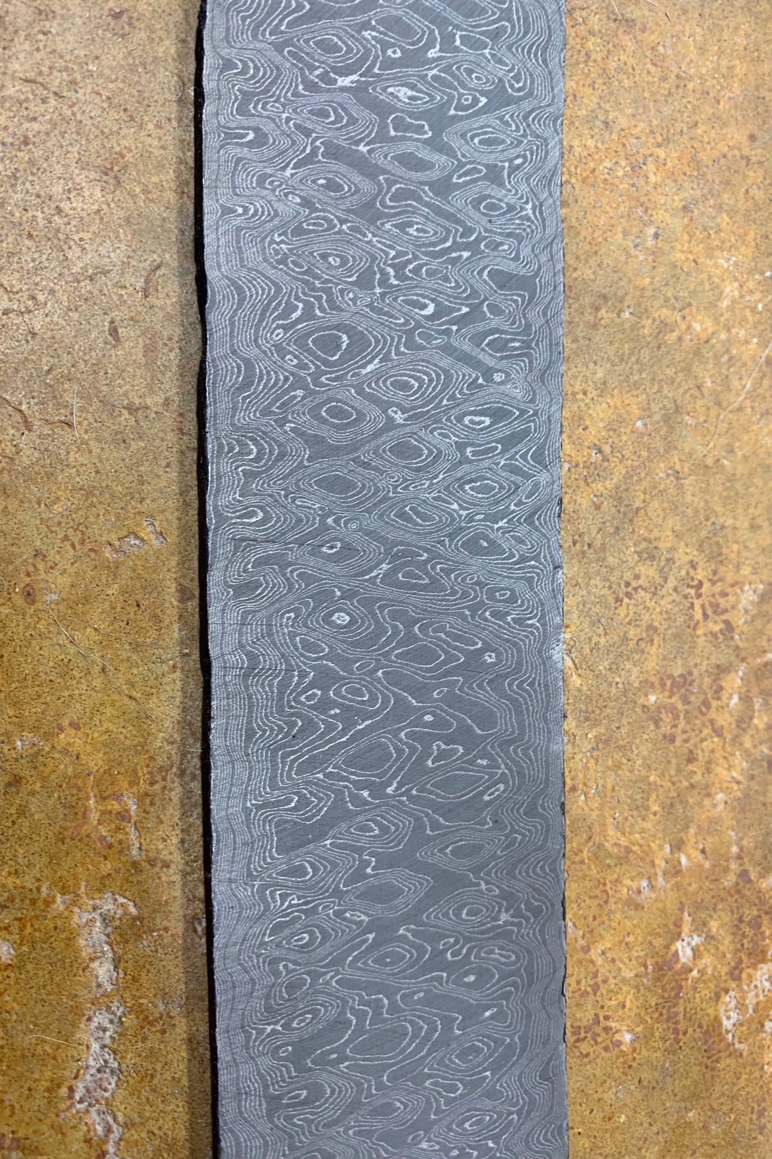 Carbon Scrambled - Nichols Damascus