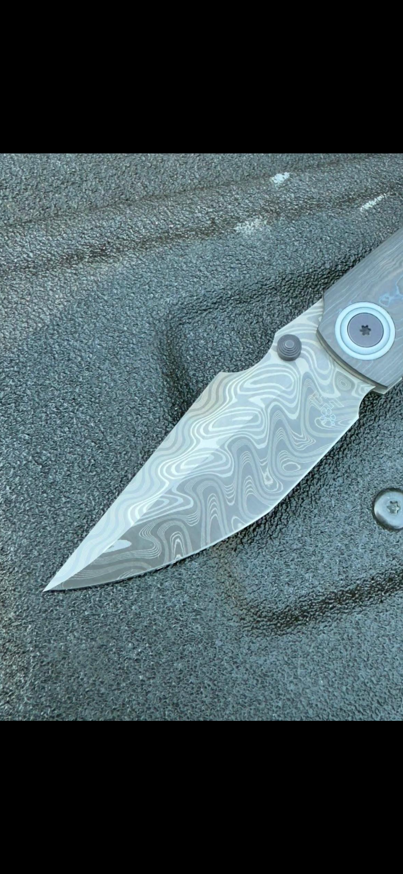 Low Layer Blackout Boomerang