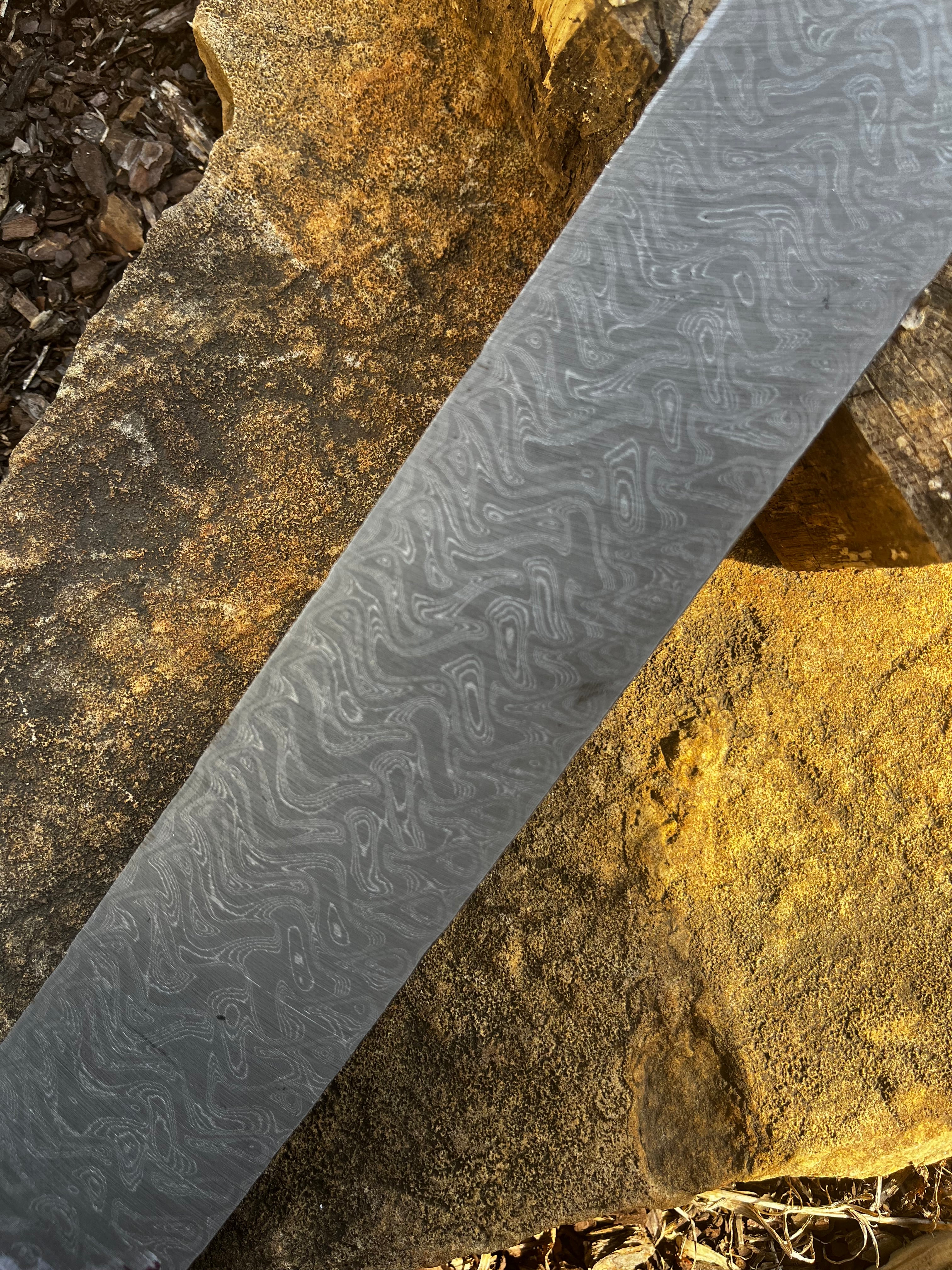 Magna-Cut Core Black Boomerang - Nichols Damascus